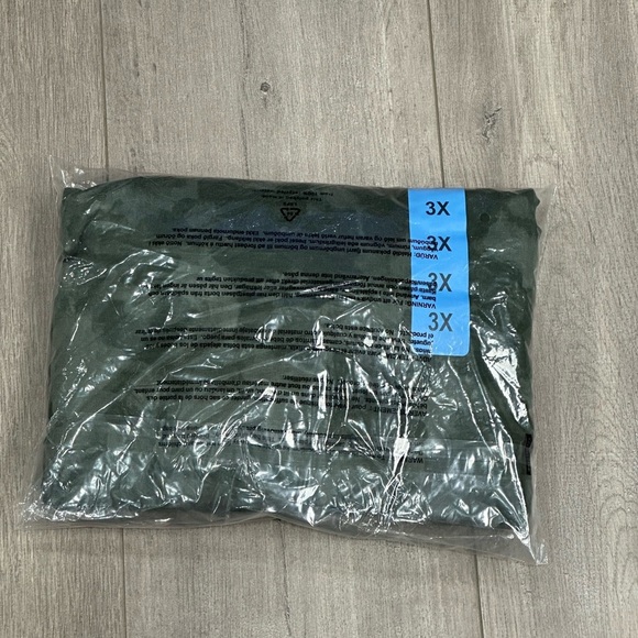 Ladies Mondetta 3X Crewneck Pullover Shirt Active Top Lightweight Long Sleeve - Picture 11 of 11